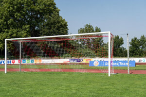 Fußballtor 7,32 x 2,44 m, feststehend in Bodenhülsen, vollverschweißt, silber, mit freier Netzaufhängung